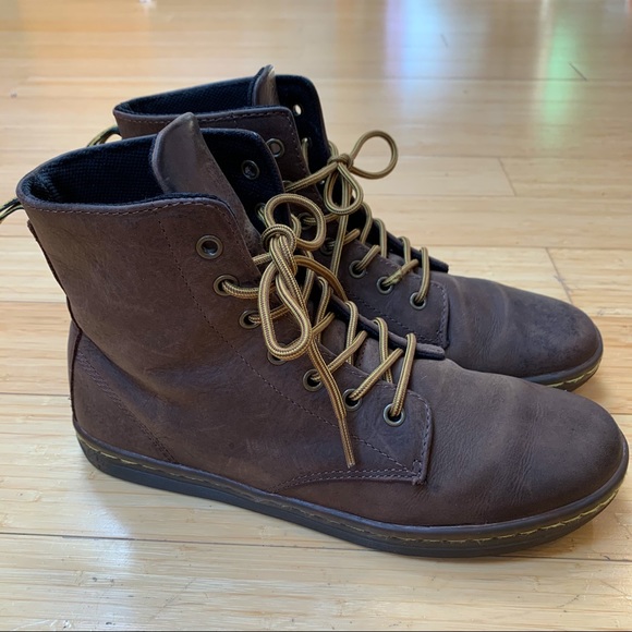 Dr. Martens Shoes - DR. MARTEN’S brown leather lace up boots, 9.